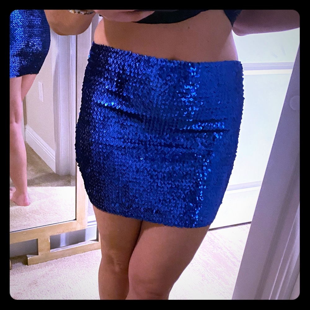 Blue sequin mini skirt